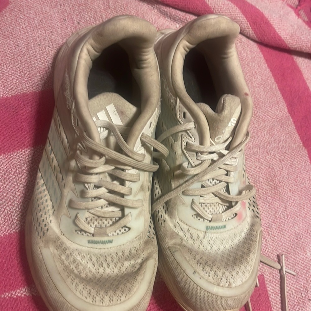 Adidas womens gym shoes size 9
